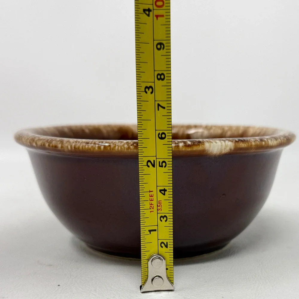 Hull Brown Drip Glaze 5 3/8